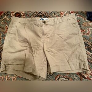 Old Navy Womens khaki Everyday Shorts Size 16